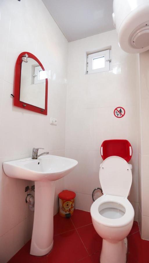 Theodora Hotel Ureki Ngoại thất bức ảnh