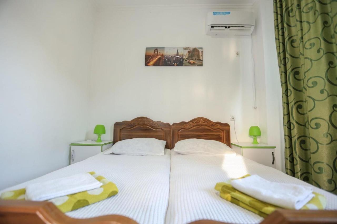 Theodora Hotel Ureki Ngoại thất bức ảnh