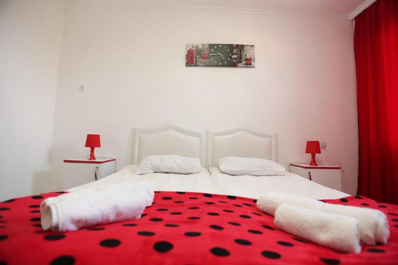 Theodora Hotel Ureki Ngoại thất bức ảnh