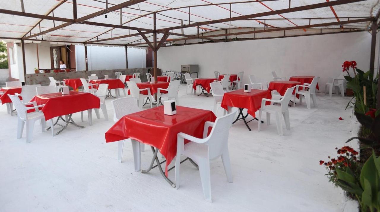 Theodora Hotel Ureki Ngoại thất bức ảnh