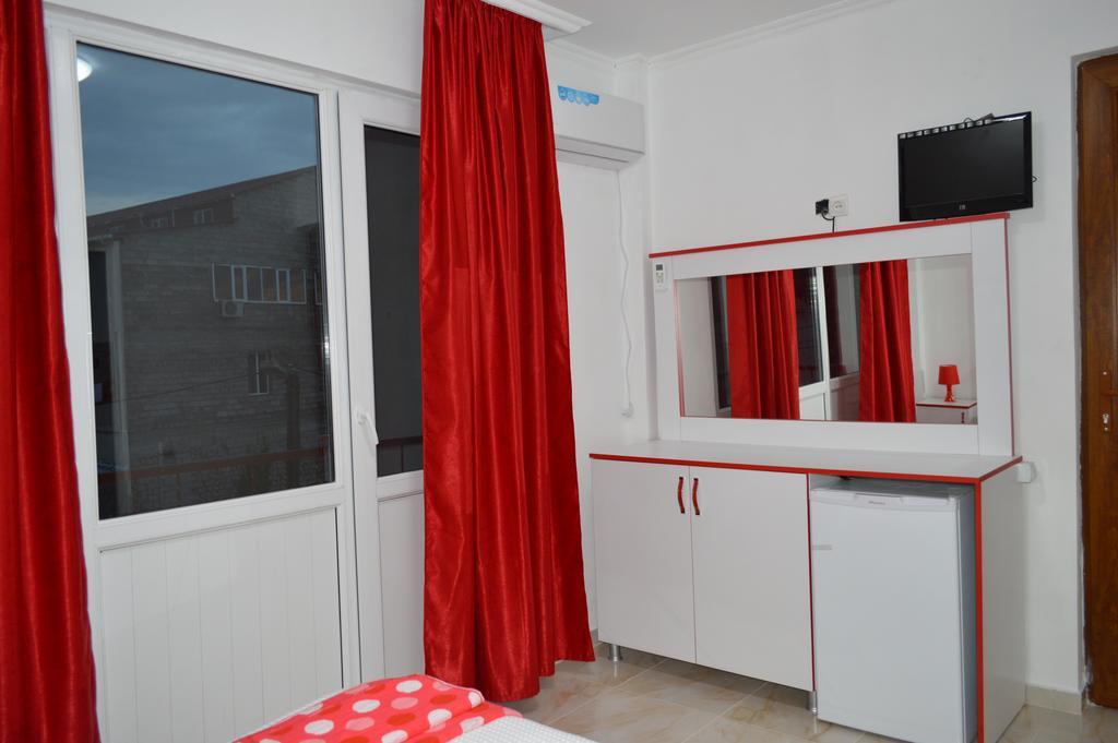 Theodora Hotel Ureki Ngoại thất bức ảnh